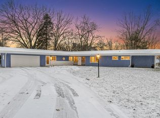 51745 Winding Waters Ln, Elkhart, IN 46514