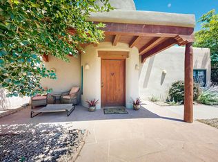 80 La Paz Loop, Santa Fe, NM 87508