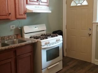 12602 Artesian Ave APT 7, Blue Island, IL