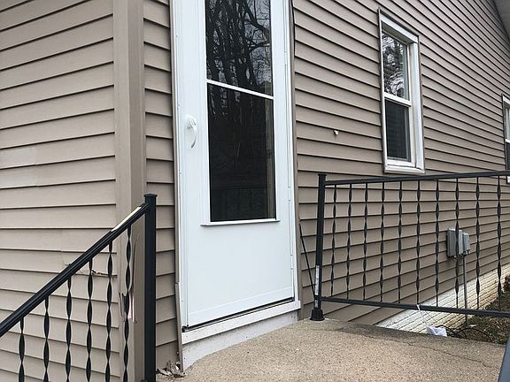 2nd image of 1528-1530 Seminole Ave NW #1528