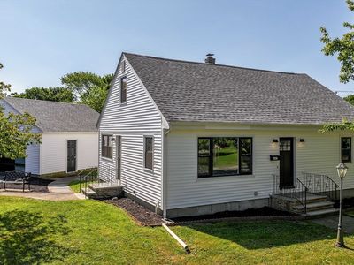 449 Main St, Fairhaven, MA, 02719