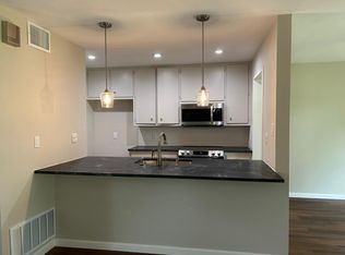 224 Lido St #J-3, Lakeway, TX 78734