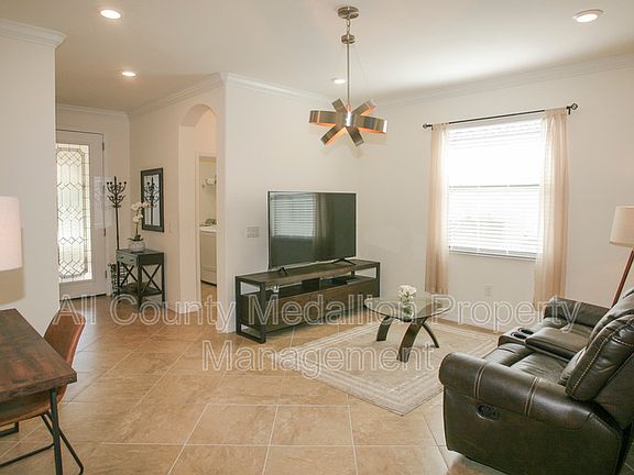 3rd image of 11546 Golden Oak Ter