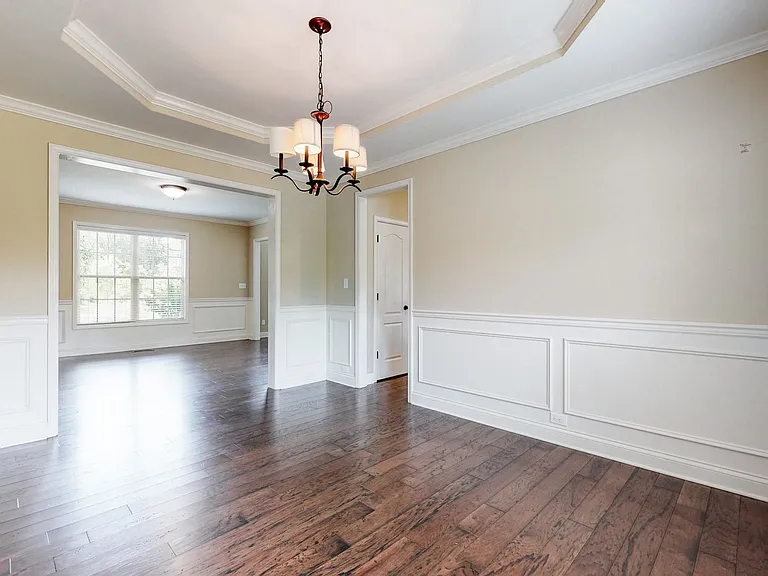 802 Urton Woods Way — Photo 4