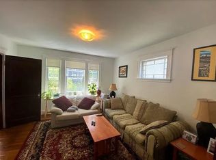 33 Brington Rd #1B, Brookline, MA 02445