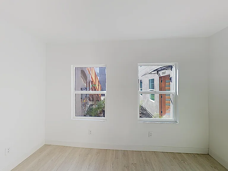 1929 Ashby Ave — Photo 7