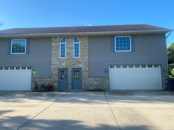 W2425 Julianne St, Oconomowoc, WI 53066