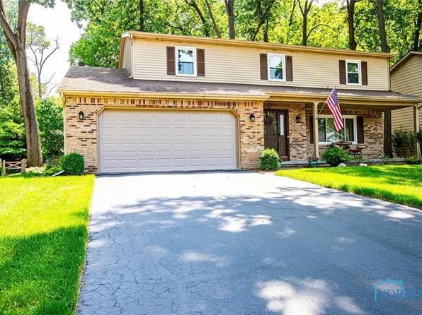 7001 Leicester Rd, Toledo, OH 43617