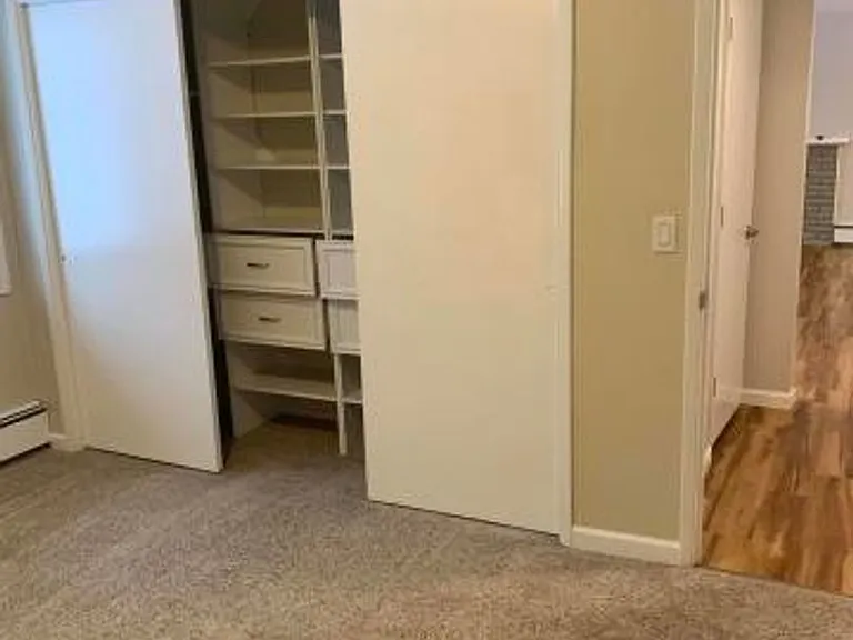 4010 Crosson Dr — Photo 14