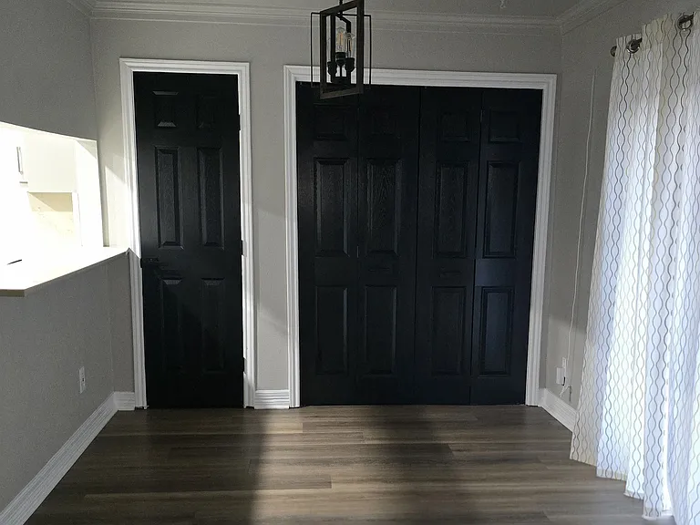 Breakfast room and Laundry closet.