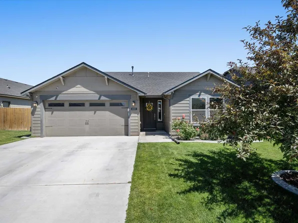 4011 Nitinat Ln, Pasco, WA 99301