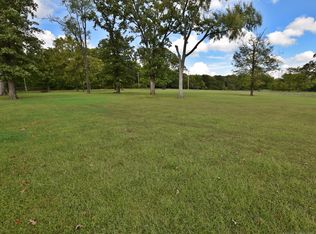 12985 W Southern Oaks St, Tahlequah, OK 74464