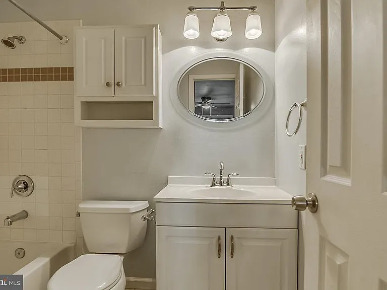 3305 Wyndham Cir #353 — Photo 20