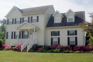 1008 Hazelton Lane