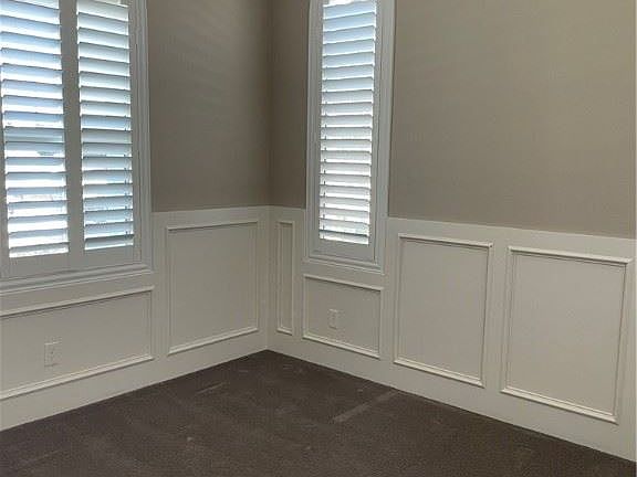 3rd image of 300 Molinetto St