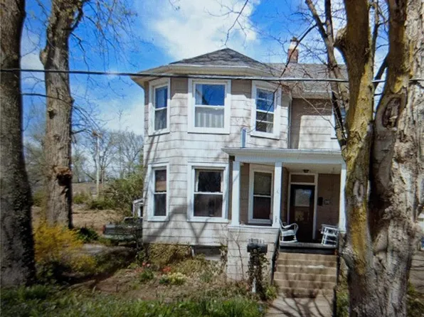 8705 Rosalie Ave, Saint Louis, MO 63144