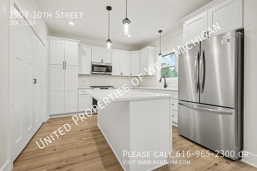 1st image of 2907 10th St