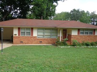 1905 Wooddale Dr NE, Huntsville, AL 35801
