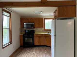 1040 Macrae Rd, Colchester, VT 05446