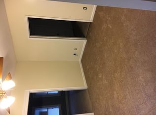 10 Glover Pl, Middletown, CT 06457