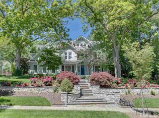 1120 Pinehurst Dr, Chapel Hill, NC 27517