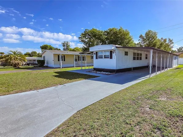 5330 Betmar Dr, Zephyrhills, FL 33542