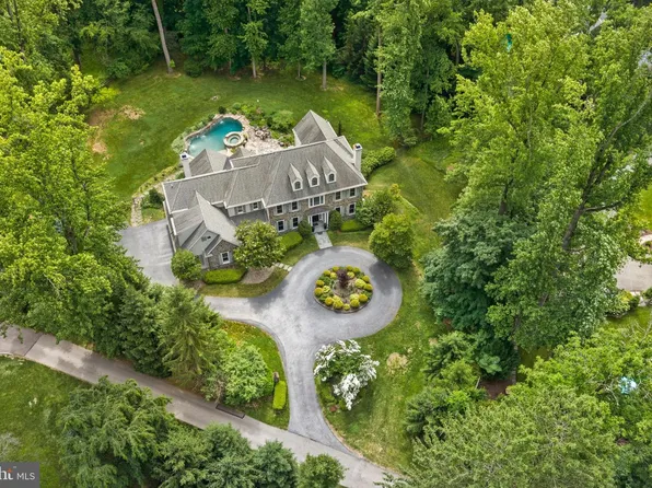 429 Church Rd, Devon, PA 19333