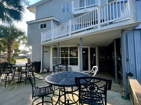 32875 Rivergate Cir APT 1, Springfield, LA 70462