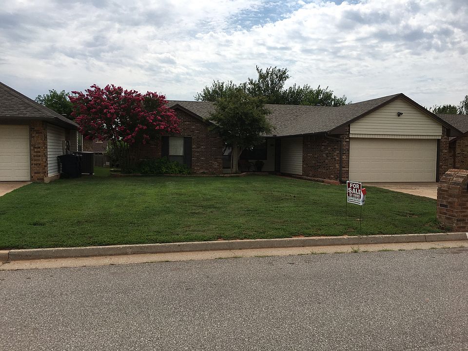 1st image of 720 Westview Dr