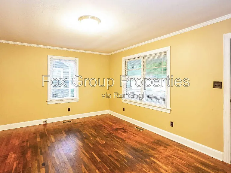 526 Hickory Ave — Photo 4
