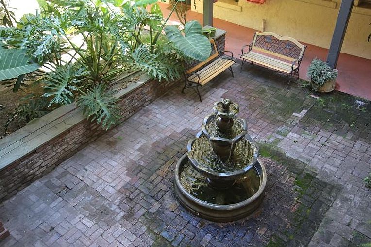 COURTYARD WITH FOUNTAIN & GARDEN