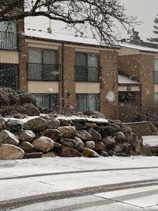18237 University Park Dr, Livonia, MI, 48152
