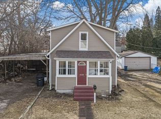 2738 11th Ave #C, Moline, IL 61265