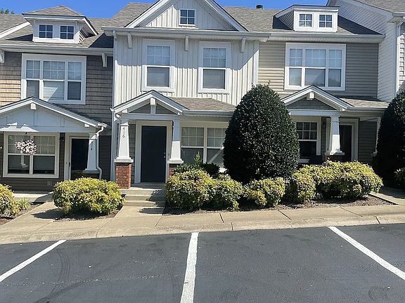 2nd image of 416 Flintlock Ct