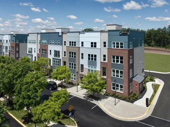 2598 Neabsco Common Pl #55, Woodbridge, VA 22191