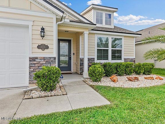 3rd image of 4128 Green River Pl