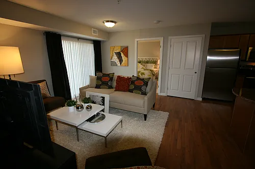 Oak Place Apartments Photo 1