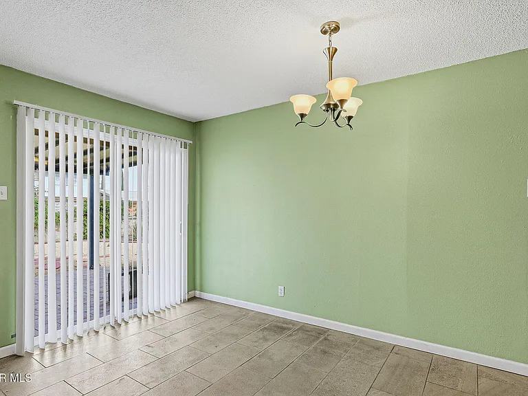 3020 Wedgewood Dr — Photo 10