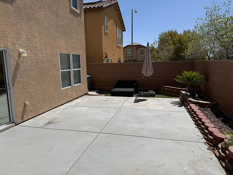 10039 Mystic Lake Ave — Photo 24