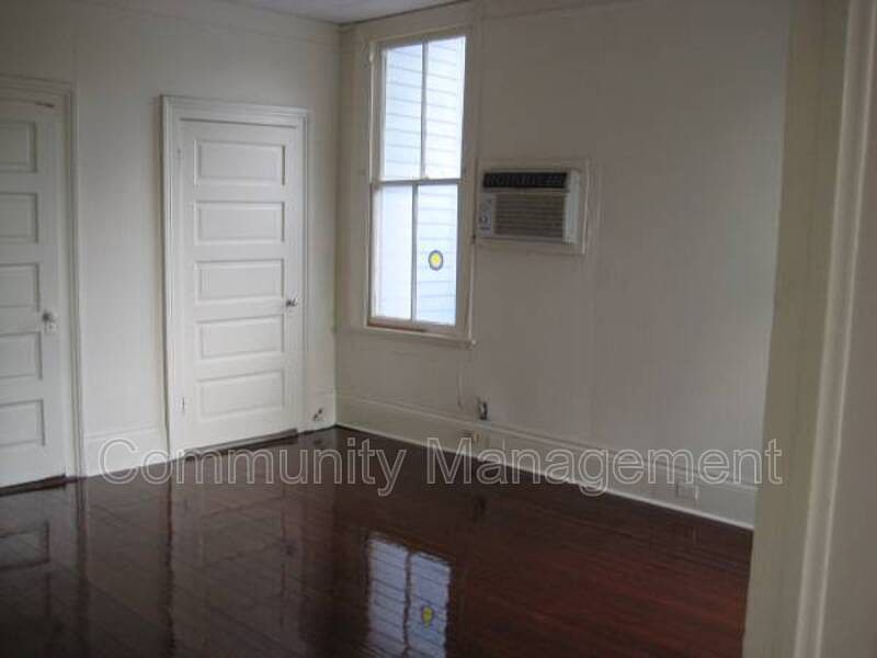 1st image of 5416 Magazine St #3