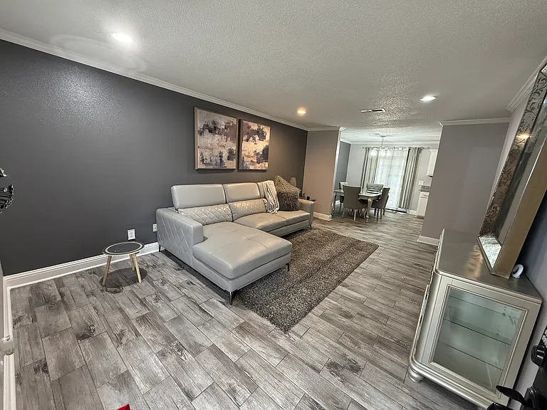 435 Braener Cir — Photo 34