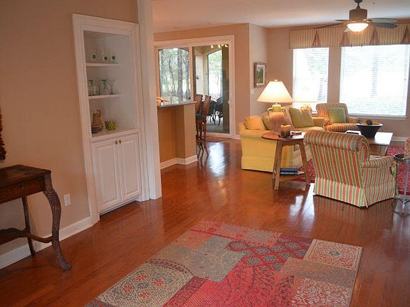 2nd image of 8522 Turnberry Ct #8522