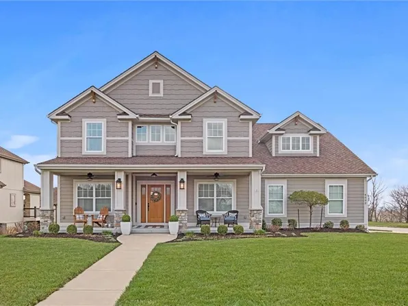 4502 NW Verona Dr, Riverside, MO 64150