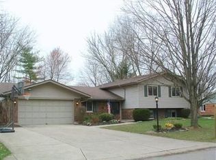 1574 Langdon Dr, Dayton, OH 45459