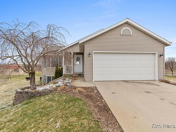 2nd image of 2303 Winston View Dr NE