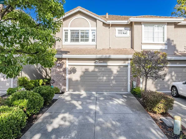 26 Mountain Valley Pl, Danville, CA 94506