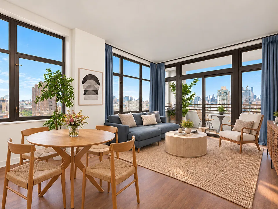 424 Bedford Ave #16B