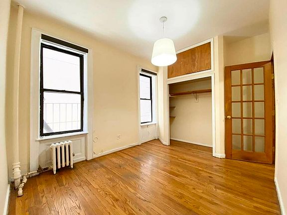 3rd image of 714 Amsterdam Ave APT 4