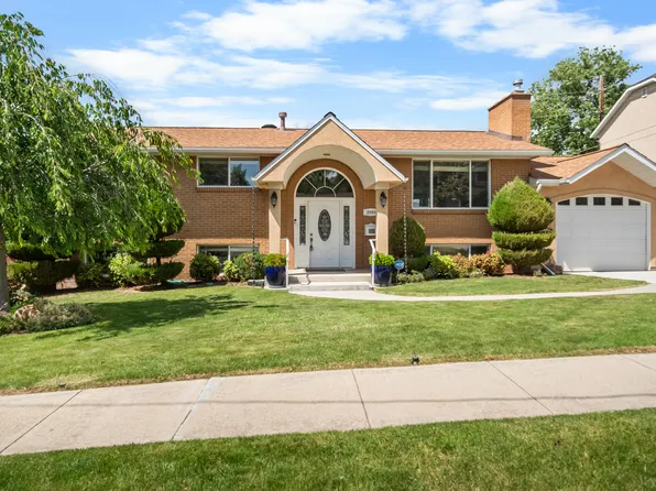 2563 E Sundown Ave, Cottonwood Heights, UT 84121