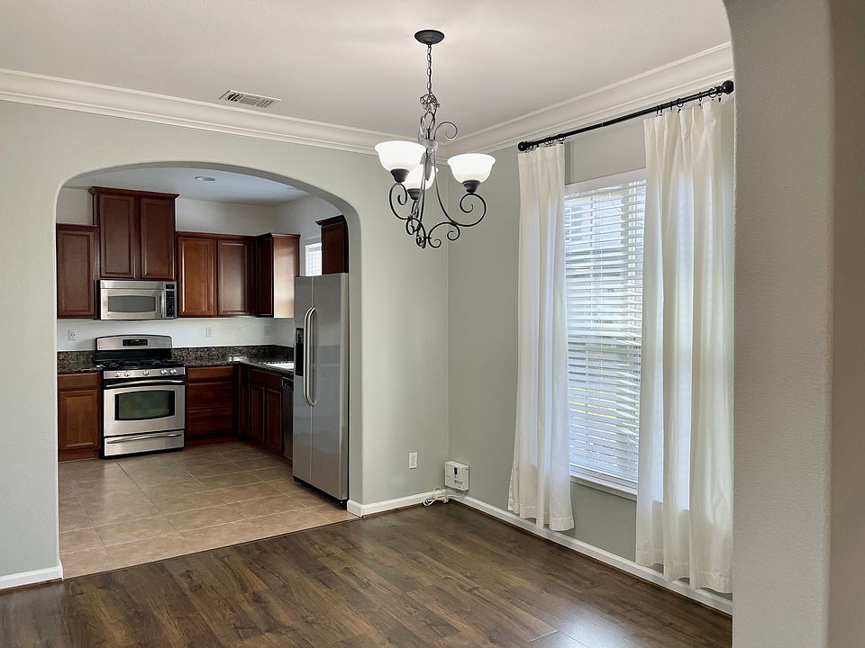 1st image of 89 Talmont Cir